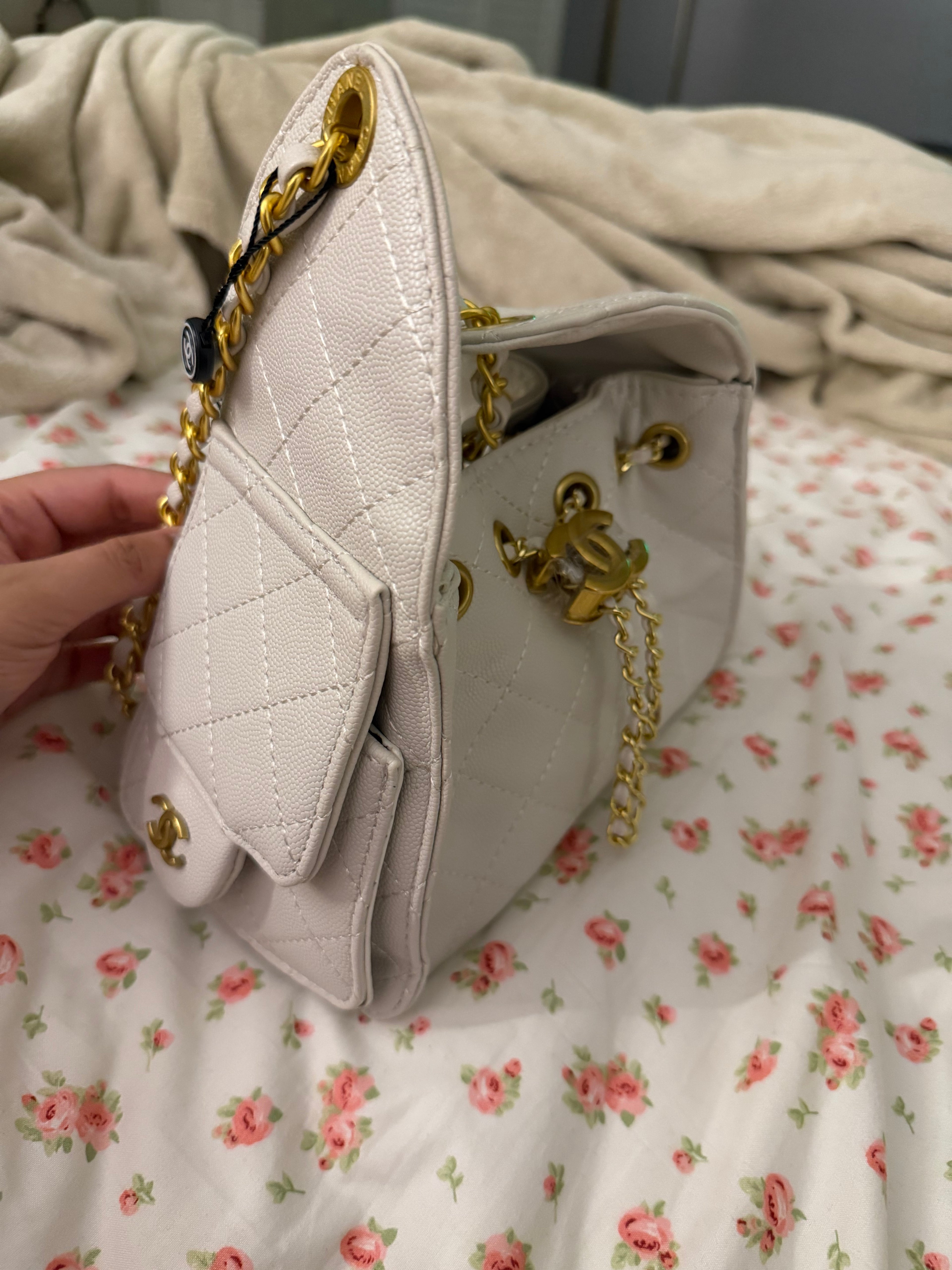 White Chanel 25 Bag