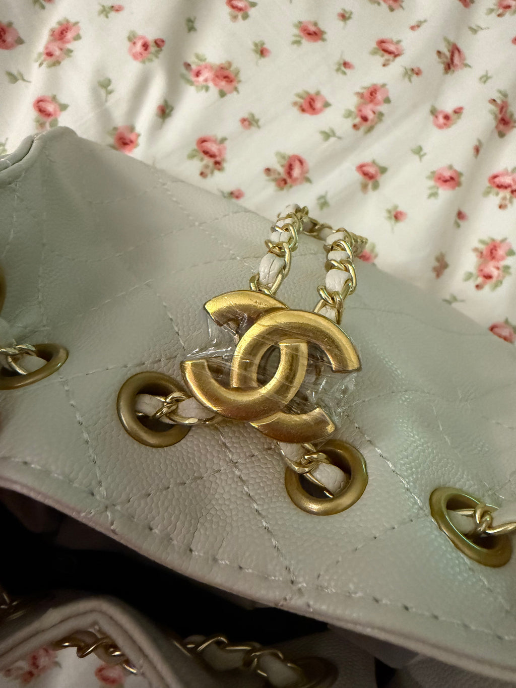 White Chanel 25 Bag